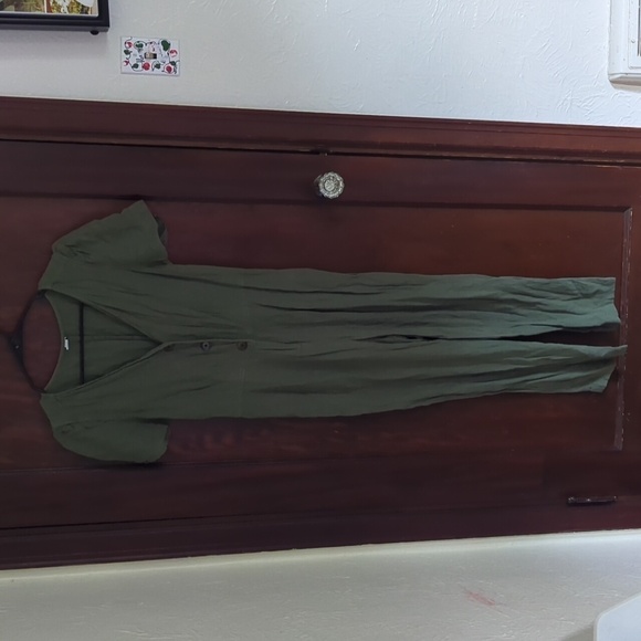 Old Navy Green Linen Blend Short Sleeve Panr Jumpsuit Size XS - Picture 1 of 6